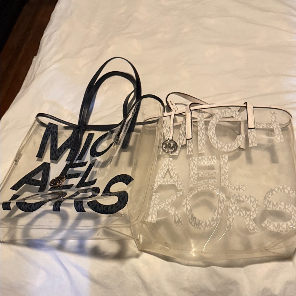 Michael Kors Clear Tote Set - Black and White
